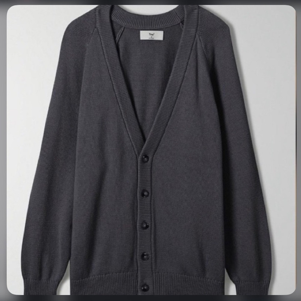 Aritzia “Barry” Cardigan in Black